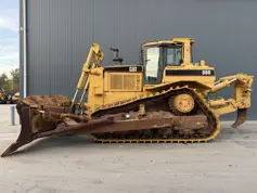 Caterpillar-D8R SERIES II-2001-206655