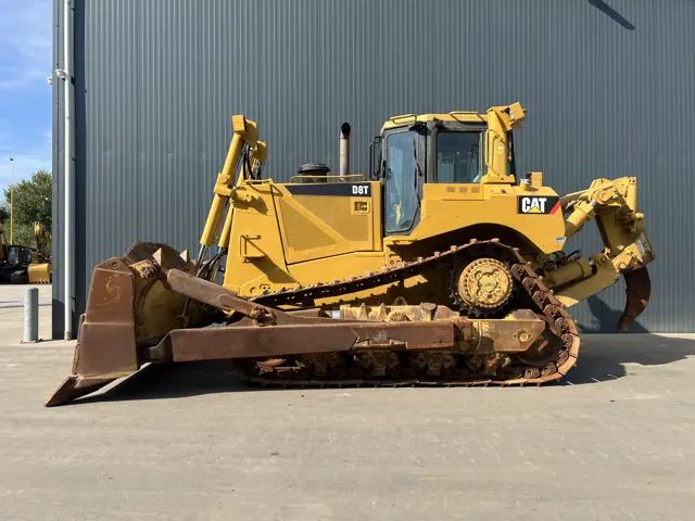 Caterpillar-D8T-2006-206573