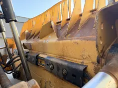Caterpillar-D9T-2017-210147