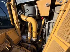 Caterpillar-D9T-2017-210147