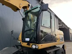 Caterpillar-M315D-2011-205803