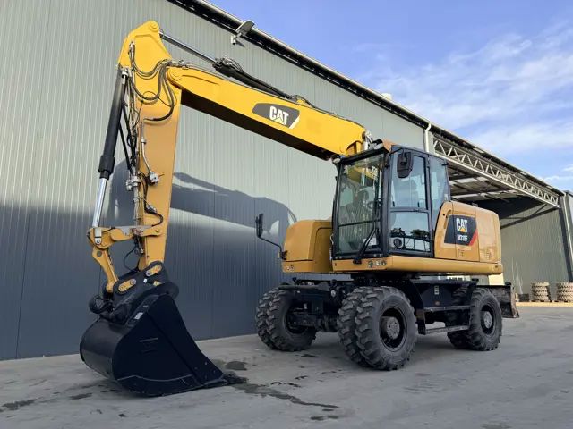 Caterpillar-M318F-2015-210574