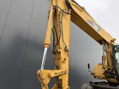 Caterpillar-M322C-2005-210381