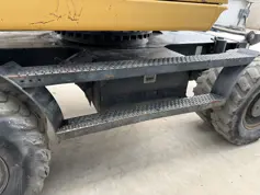 Caterpillar-M322C-2005-210381