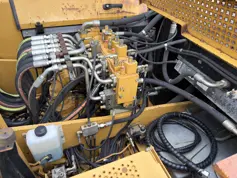 Caterpillar-M322C-2005-210381