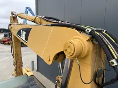 Caterpillar-M322C-2005-210381