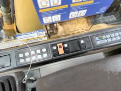 Caterpillar-M322C-2005-210381