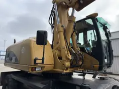 Caterpillar-M322C-2005-210381