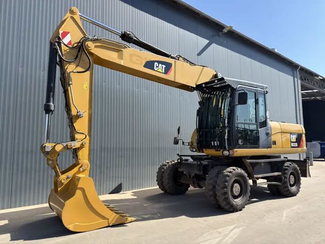 Caterpillar-M322D-2014-213682