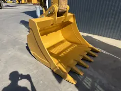 Caterpillar-M322D-2014-213682