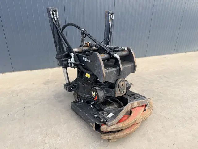 Caterpillar-TRS23 - S70-2020-908680