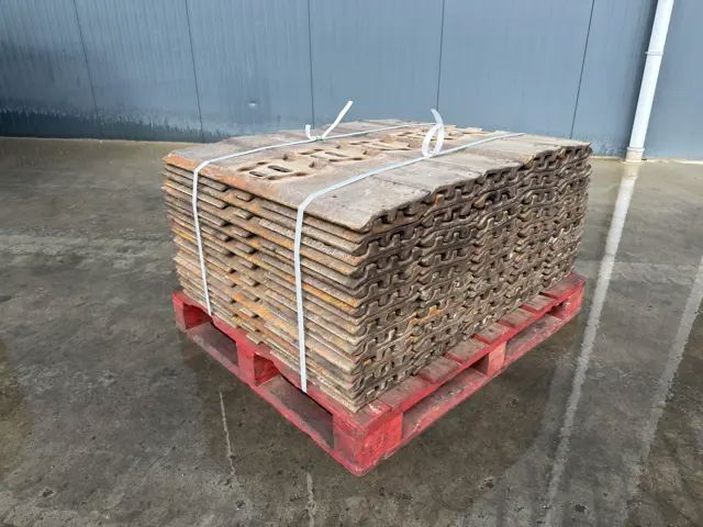 Caterpillar-330 NG | Triple grouser 900mm-909422