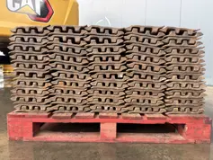 Caterpillar-326 / 329 / 330 | Triple grouser 900mm-909422