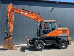 Doosan-DX170W-5-2015-208063