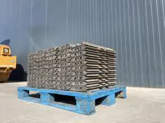 Doosan-DX225 / DX235 / DX255 / DX260 KOMATSU PC210 / PC240 600MM SHOES-903030