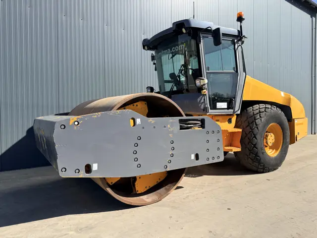 Dynapac-CA6000D-2014-210752