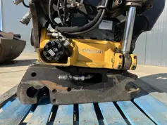 Engcon-EC226-QS70-QS70-SS10-2015-907011