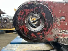 Engcon-S70 - 323D-907047