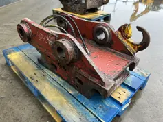 Engcon-S70 - 323D-907047