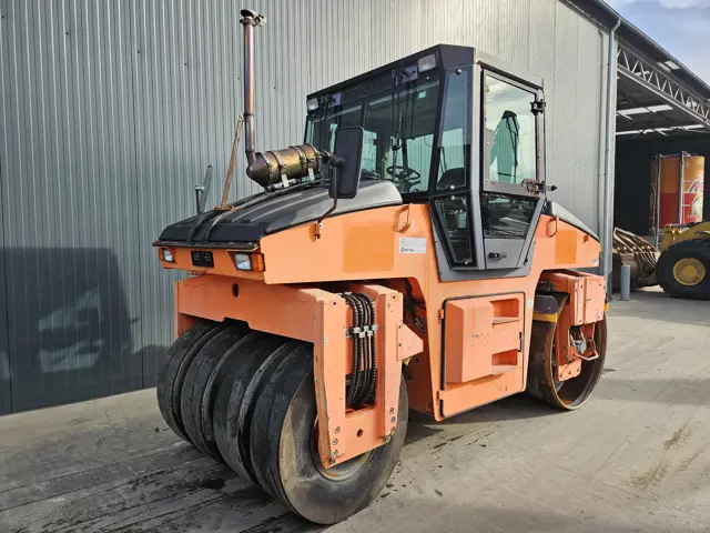 Hamm-DV8K -2002-196204