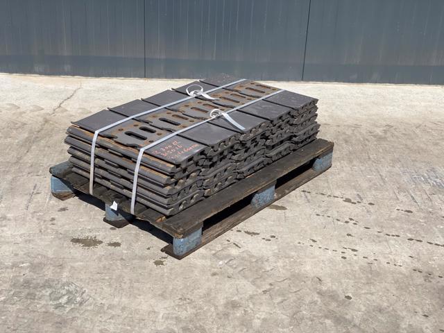 Hitachi-EX270 / EX300 / EX310 SHOES / PADS-2022-902933