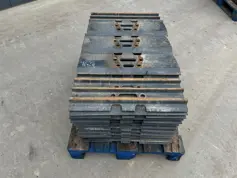 Hyundai-R210 / R215 / R220 Shoes 3 Grouser 600mm-906959