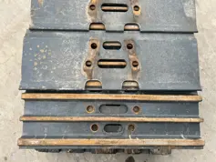 Hyundai-R210 / R215 / R220 Shoes 3 Grouser 600mm-906959