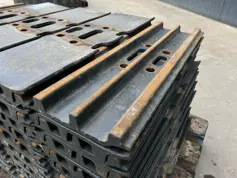 Hyundai-R210 / R215 / R220 Shoes 3 Grouser 600mm-906959