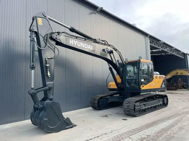 Hyundai-R215L-2025-207258