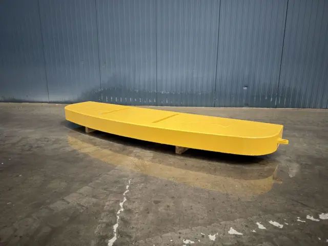 Komatsu-Counterweight PC210-2026-908263