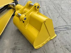 Komatsu-PC200 18 mtr-2025-907894