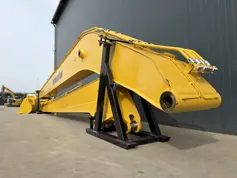 Komatsu-PC200 18 mtr-2026-907894