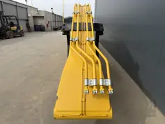 Komatsu-PC210 18 mtr-2026-907895