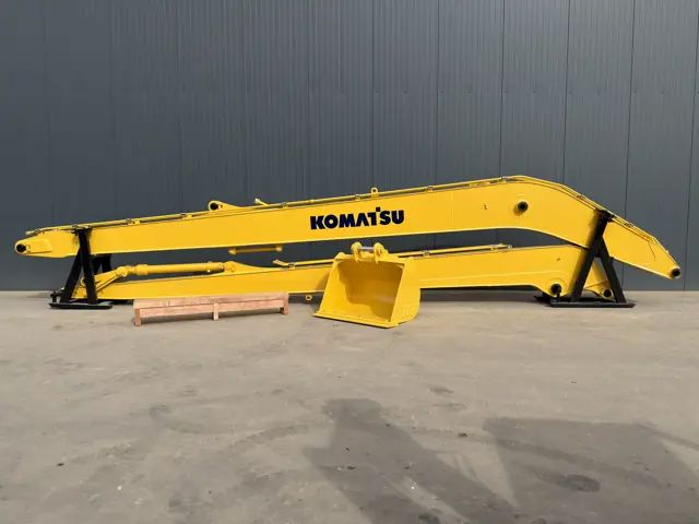 Komatsu-PC210 18 mtr-2026-907895