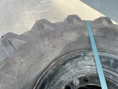 Michelin-445/70R19.5-907703