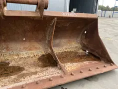 Miller-Caterpillar 320D / 320 / 320E / 323 / 323D / 323E / M318D / M322D Geith-907853