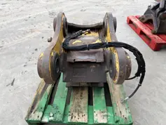 Miller-Caterpillar 325 / 329 / 330 Geith-909395