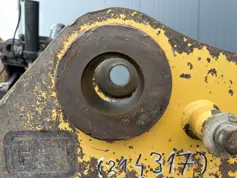 Miller-Caterpillar 325 / 329 / 330 Geith-909395