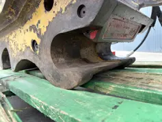 Miller-Caterpillar 325 / 329 / 330 Geith-909395