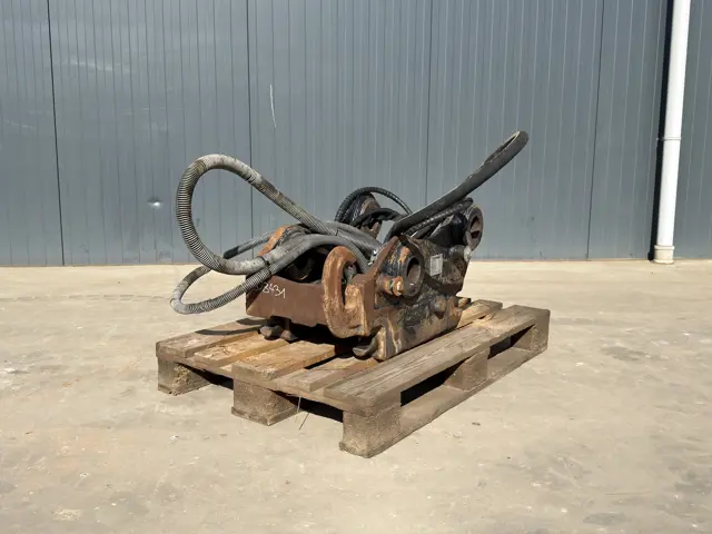 Oilquick-OQ65 - M318D / M320F / M322D / 320D / 320E / 323D / 323E-2017-908431