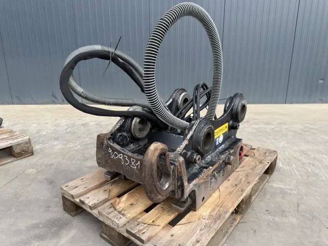Oilquick-OQ70/55 - M318D / 320D / 320E / 320F / 323D / 323E / 323F / 325F-2019-909381