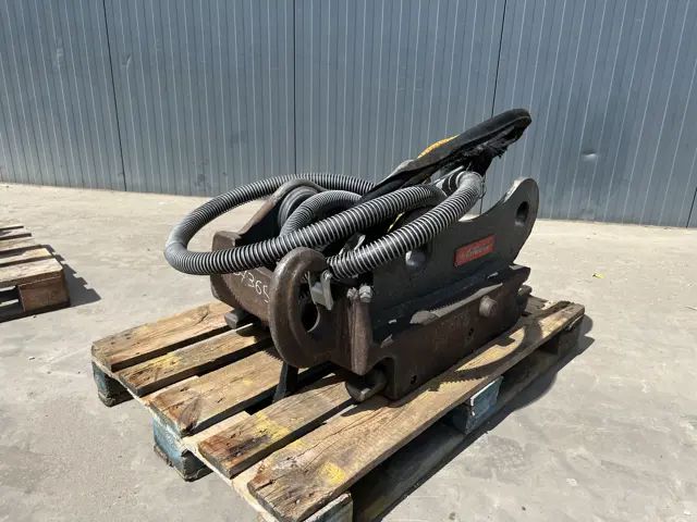 Oilquick-OQ70/55 - EC210 / EC220-2017-907365