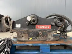 Oilquick-OQ80 - M318D / M320F / M322D / 320D / 320E / 323D / 323E-909401