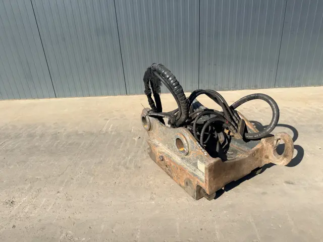 Oilquick-OQ80 - 329D / 329E / 330F / 330-2012-909404