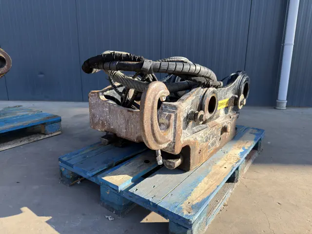 Oilquick-OQ80 - 336E / 336F / 340 DB-stick-2019-909216