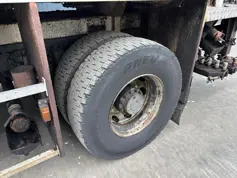 Renault-Rincheval - 9.000 Liter-2000-207865