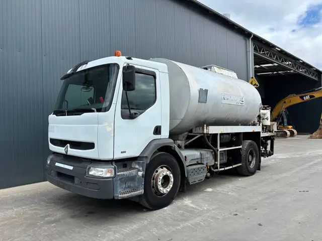 Renault-Rincheval - 9.000 Liter-2000-207865