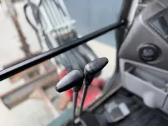 Takeuchi-TB230-2017-211957