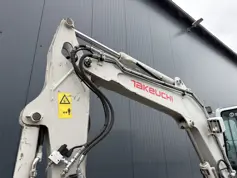 Takeuchi-TB235-2010-211918