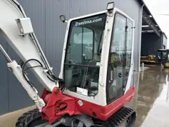 Takeuchi-TB235-2010-211918